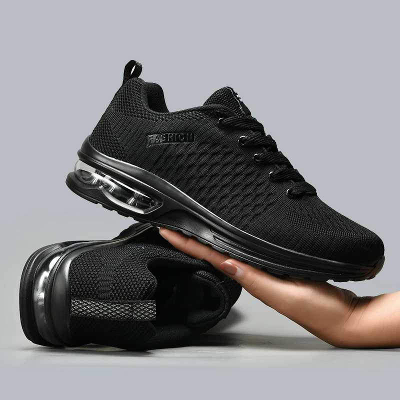 Table Tennis Men - Sepatu Lari Pria Sepatu Kets Bertali
